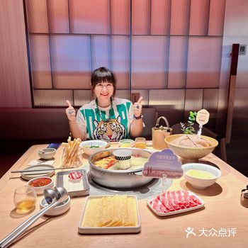 #艾特你的饭搭子请你吃 #炫一顿热腾腾的火锅