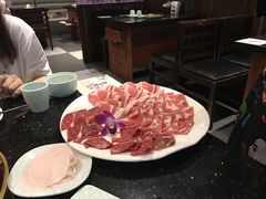 -猪啊牛呀羊啊铜盘烤肉(正大广场店)