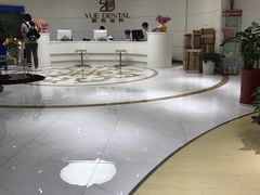 -雅悦齿科(顾村公园店)