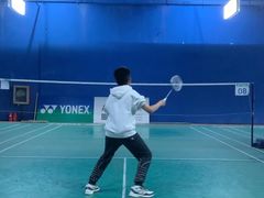 -尤尼克斯羽毛球主题馆