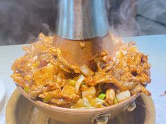 -老佛爷铜炉蛙锅(挂绿店)