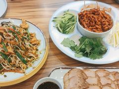 -合合春饼·酱骨·东北菜(潘家园店)