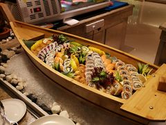 自助取餐区-咖啡苑自助餐厅·中国大饭店