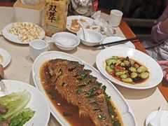 -梅利汴京烤鸭•开封豫菜地标店(铁北街店)