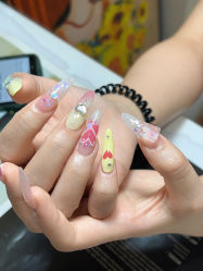 -UMl Nail 尤米美甲美睫半永久