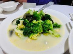 上汤西兰花-新吉士·上海菜(浦东LCM置汇旭辉店)