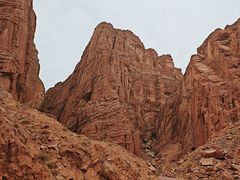 -天山神秘大峡谷