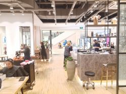 -Mentor Hair Salon