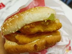 -汉堡王(大连柏威年餐厅店)