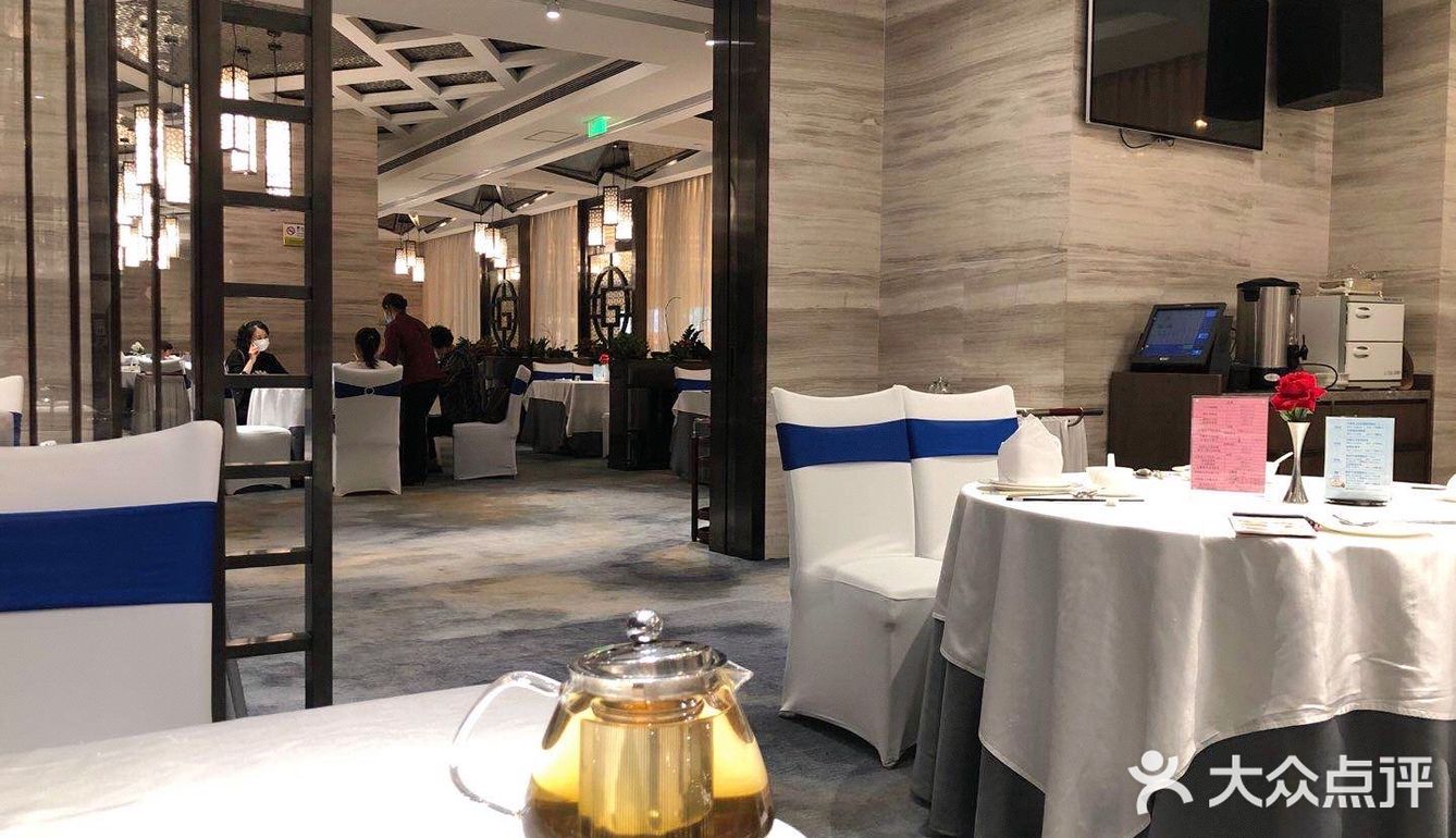 菜品质感好、用料新鲜考究