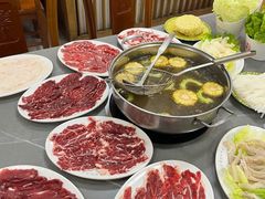 -官塘陈记鱼生·潮汕砂锅粥·牛肉火锅(潮枫路总店)