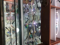 -广州宝岛眼镜武汉和光眼镜市场西区店