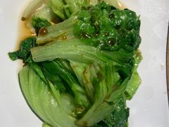 -臻鲜燕海鲜融合餐厅(金陵style店)