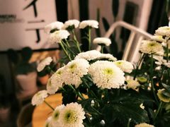 -彳亍咖啡·这里(水湾路店)