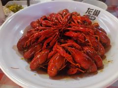 -龙巢盱眙龙虾·鸡煲·烧烤宵夜(坪洲店)