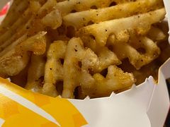 -麦当劳(展览路店)