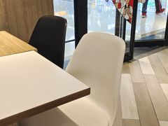 大堂-肯德基(天鹅湖万达店)