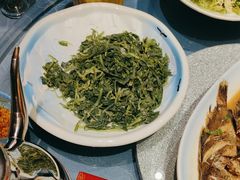 -乔家小院•非遗驴肉•本地小海鲜(滨河路店)