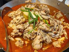 -昱龙大盆牛蛙馆(三兴街总店)