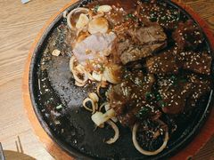 -蜜桃餐厅·伴山(湖滨商业街店)