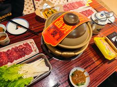 -沙胆彪炭炉牛杂煲(上海日月光广场店)