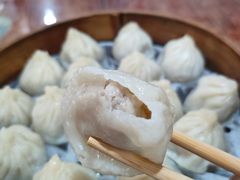 鲜肉小笼-南翔饭店