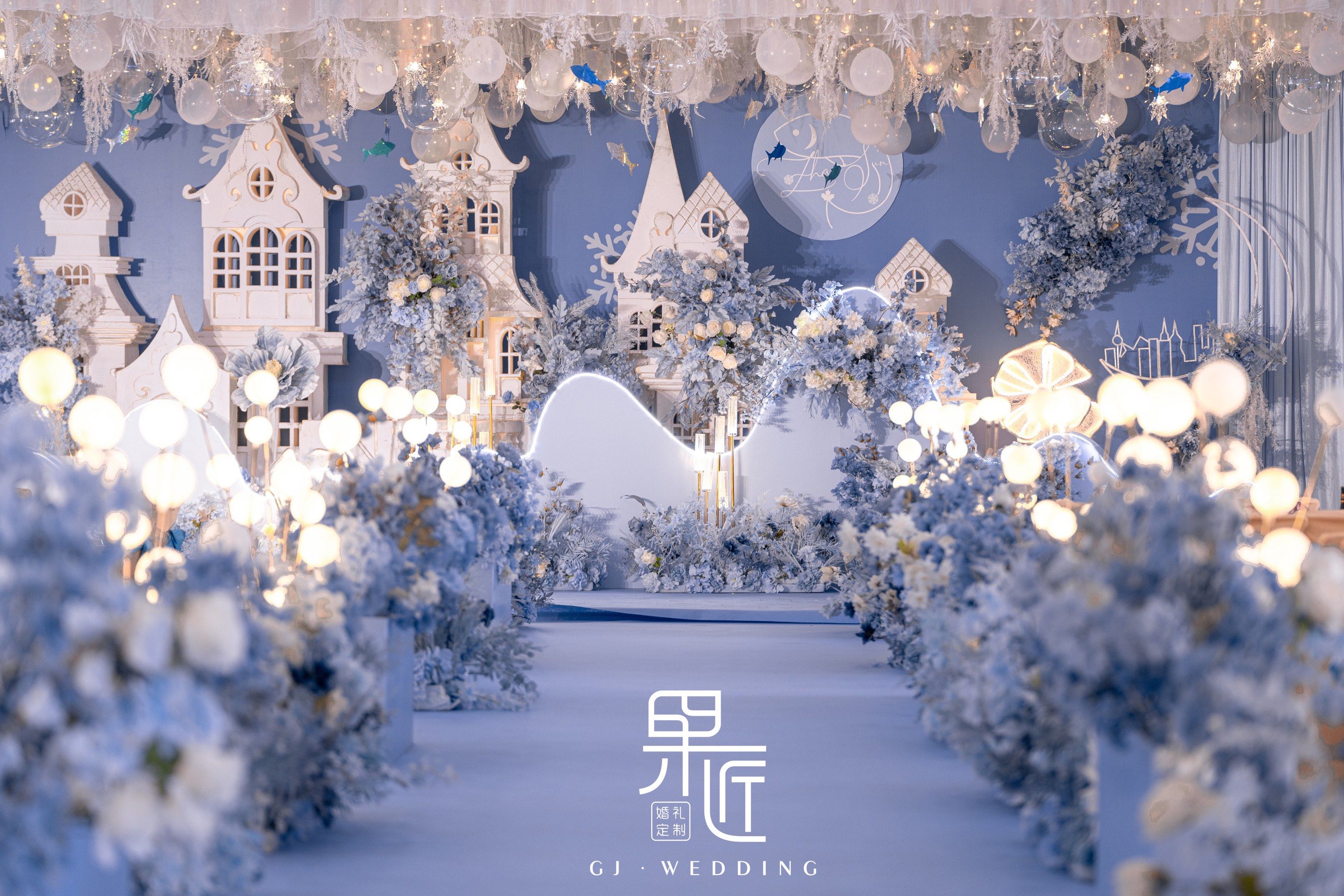 温柔相守|梦幻甜蜜的蓝色婚礼
有一抹