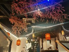 -荷塘秋月·本帮江浙菜(国权路店)