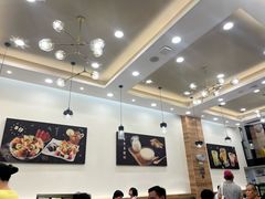 -佰搭果·广式茶餐厅(西华路店)