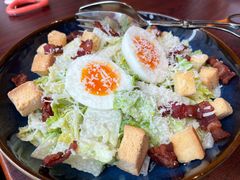 -香格里拉鱼跃地中海西餐厅·牛排披萨