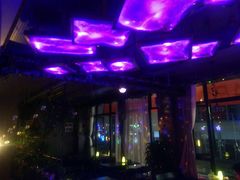 -聚点酒吧(龙湖滨江天街店)