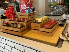 -湖景知味西餐厅•自助餐• 轻食(南京金茂威斯汀大酒店)