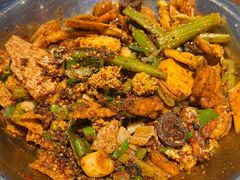 -嘎嘎鸭下巴·爆辣干锅(明教寺店)