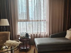 -锦龙国际酒店(天津奥体中心华苑地铁站店)