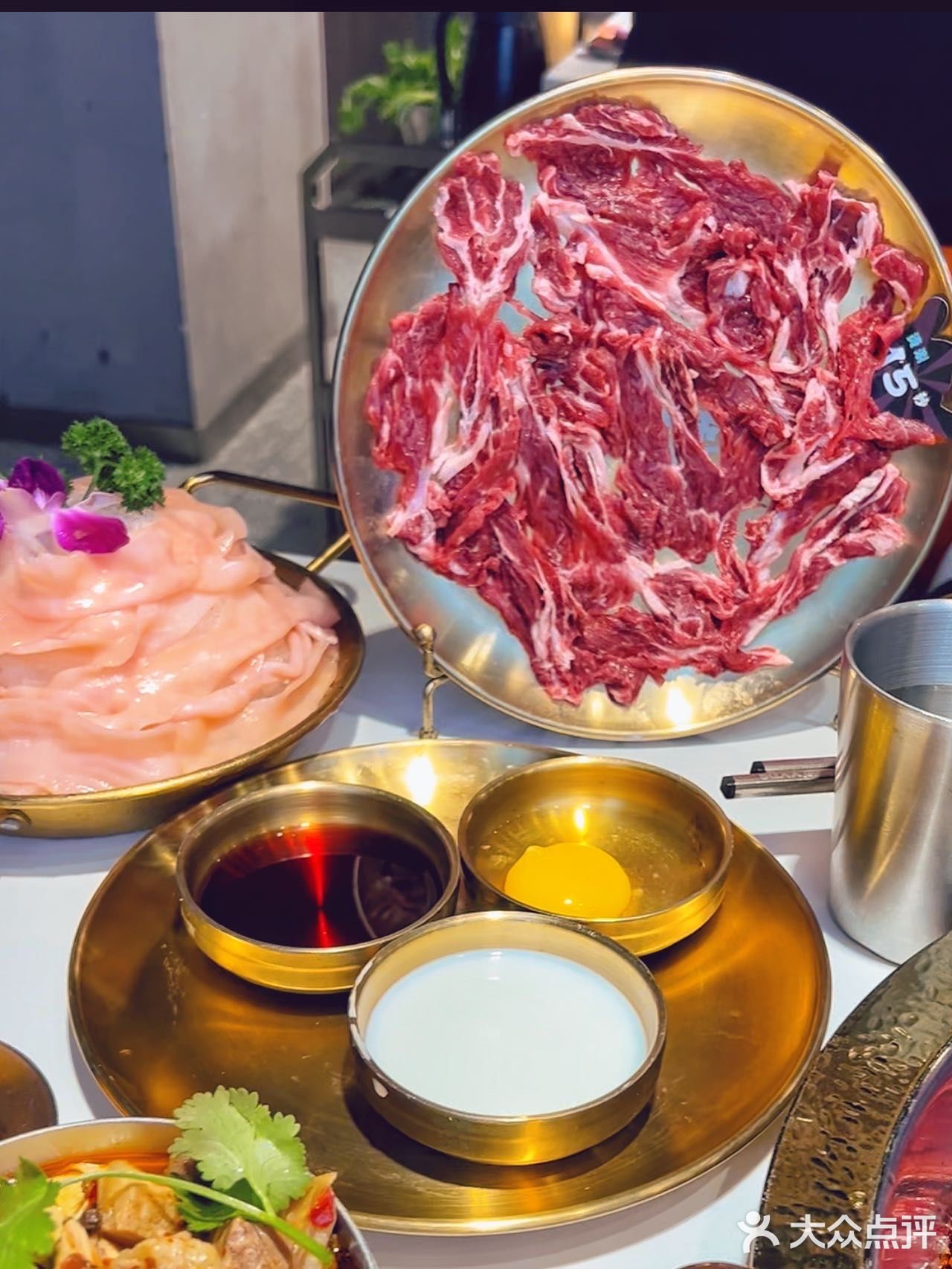在潘帅开的火锅🍲店里实现甜品🍮自由啦！