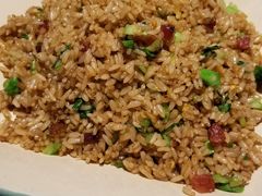 招牌腊味炒饭-大树餐厅(红旗街万达店)