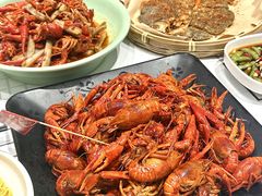 -靓虾二哥长沙地标小龙虾(五一广场店)