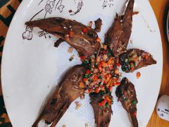 十三香鸭头-鲁小三·大骨自助(金山总店)