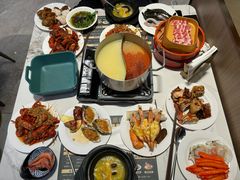 -金马门国际美食百汇(珞喻路店)