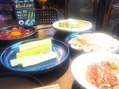 -牛牛和牛海鲜粥底火锅(长虹国际城店)