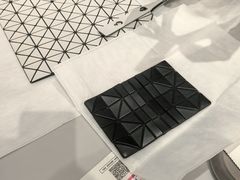 -三宅一生 (阪急梅田本店)