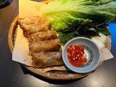 -大头虾越式风味餐厅(光明广场店)