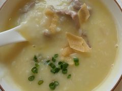 窝蛋牛肉粥-金苑海鲜酒家(来魅力店)