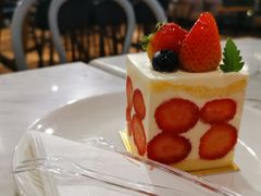 -罗森尼娜(解放西路店)