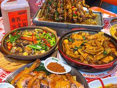-威记烧嘢·南宁烧烤·超级生牛(绿地店)