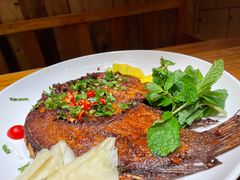 -老滇山寨•云南特色菜•地方菜•民族风情歌舞表演(金碧店)