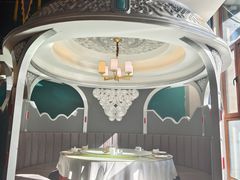 -哈啾嗨·新概念蒙餐(红星新城店)