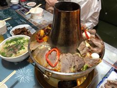 -聚雅美食