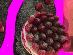 草莓蛋糕-厦门艾美酒店·新食谱西餐厅