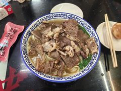 -十二忠手拉面(中华路店)